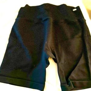 PINK buttery soft bike shorts in black